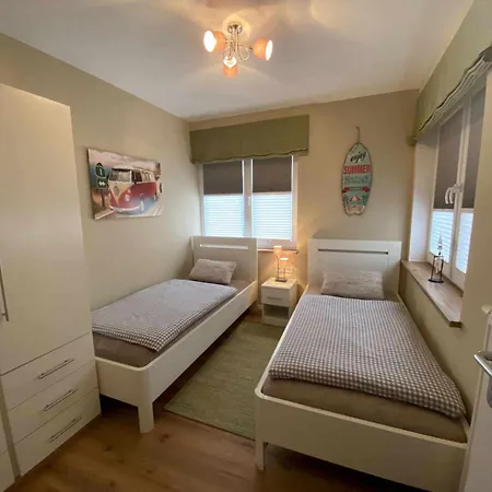 Strandhaus - Lee *